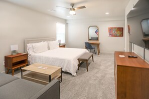 2 bedrooms, iron/ironing board, free WiFi, bed sheets