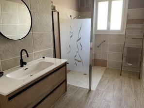 Dusche, Haartrockner