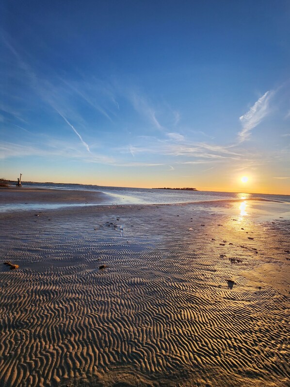 كراسي للتشمس، مناشف للشاطئ