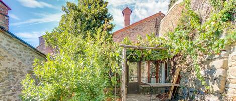 Villa | Terrace/patio