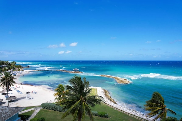 Beach towels - 9 Bedroom Luxury Villa-Montego Bay Jamaica with Pool & Staff (Montego Bay)