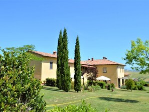 House | Exterior