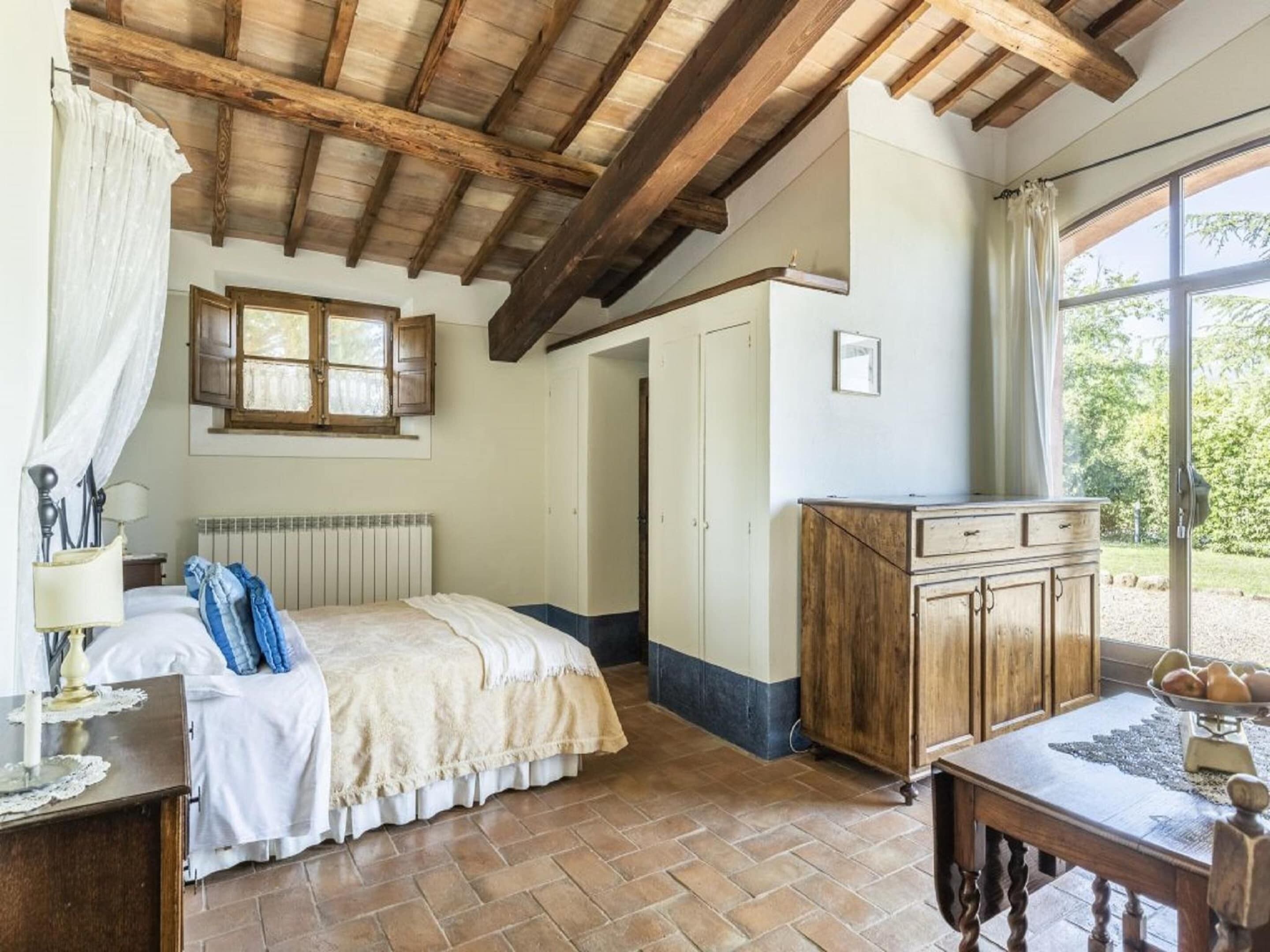 別墅 | 6 間臥室、布置獨特、床單