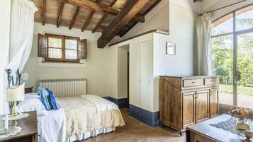 Villa | 6 bedrooms, individually furnished, bed sheets