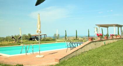 Apartment With Shared Rooftop Pool