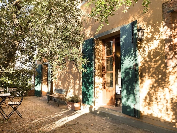 House | Exterior