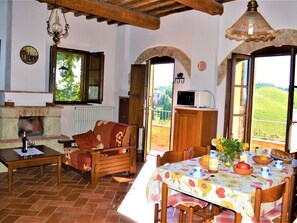 Apartment | Dining