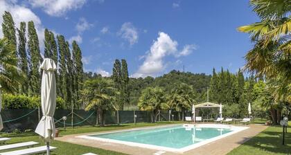 Belvilla by OYO Casa Rossa 8 pax