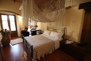 Room amenity - Modern Vacation Home (Pienza)
