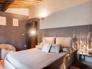 Ferienhaus | 7 Schlafzimmer, individuell eingerichtet, Bettwäsche