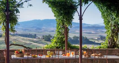 Lavish Villa in Peccioli