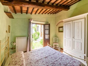 2 habitaciones y ropa de cama