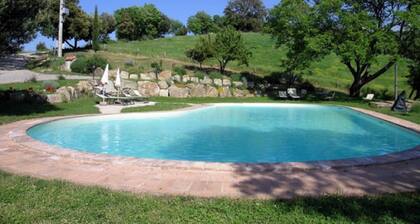 Tuscan Views, Seggiano