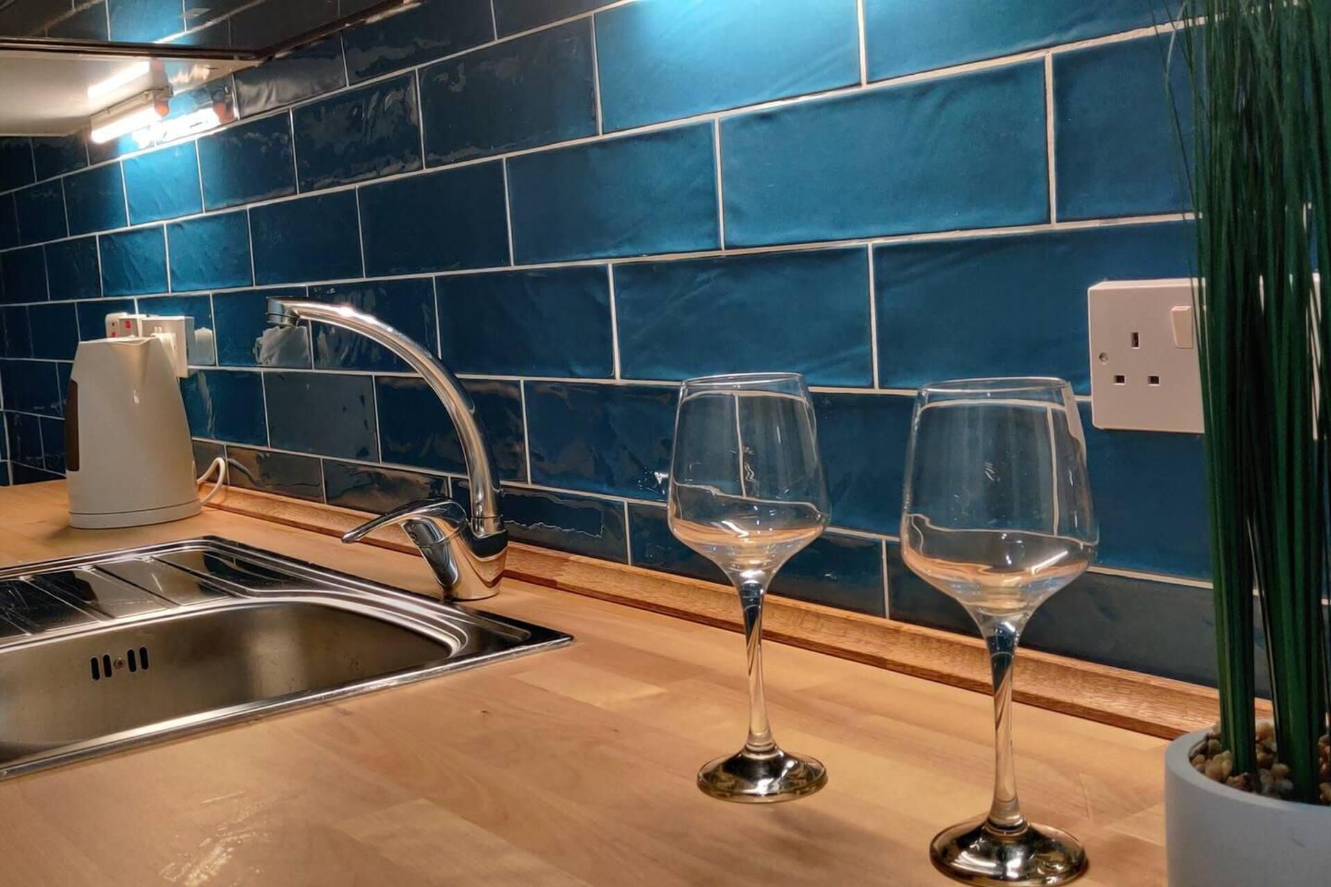 Apartment | Private kitchen | Fridge, microwave, oven, stovetop