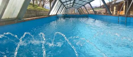 Ferienhaus | Pool | Innenpool, Außenpool