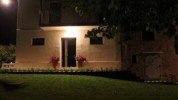Apartment | Exterior