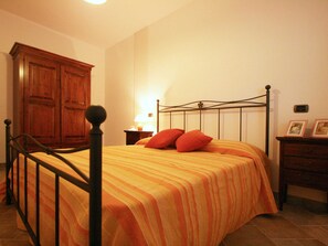 Villa | 2 slaapkamers, individueel gemeubileerd, een strijkplank/strijkijzer