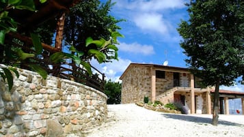 Villa | Exterior