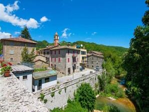 الإطلالة من المنشأة