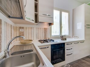 Private kitchen - Villa in Borgo Pace With Private Pool (Borgo Pace)