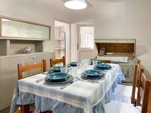 House | Private kitchen | Stovetop, coffee/tea maker, electric kettle, highchair - Pleasant Holiday Home With Whirlpool (Colli al Metauro)