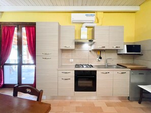 Hus | Eget kjøkken | Høy barnestol