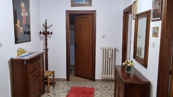 Apartment | Reception