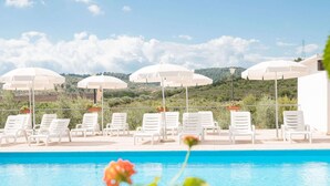 Apartment | Pool | Outdoor pool