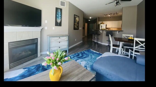 Unclassified image, 1 of 12, button - Fabulous Pool Level 2 Bedroom 2 Bath (Kelowna)