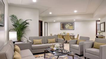 Smart TV y estación para iPod