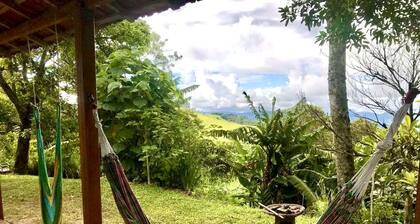 Little house Azul in the Mantiqueira mountains, in the middle of nature