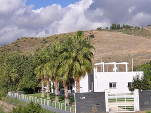 House | View from property - Belvilla by OYO Villa Leonforte (Leonforte)