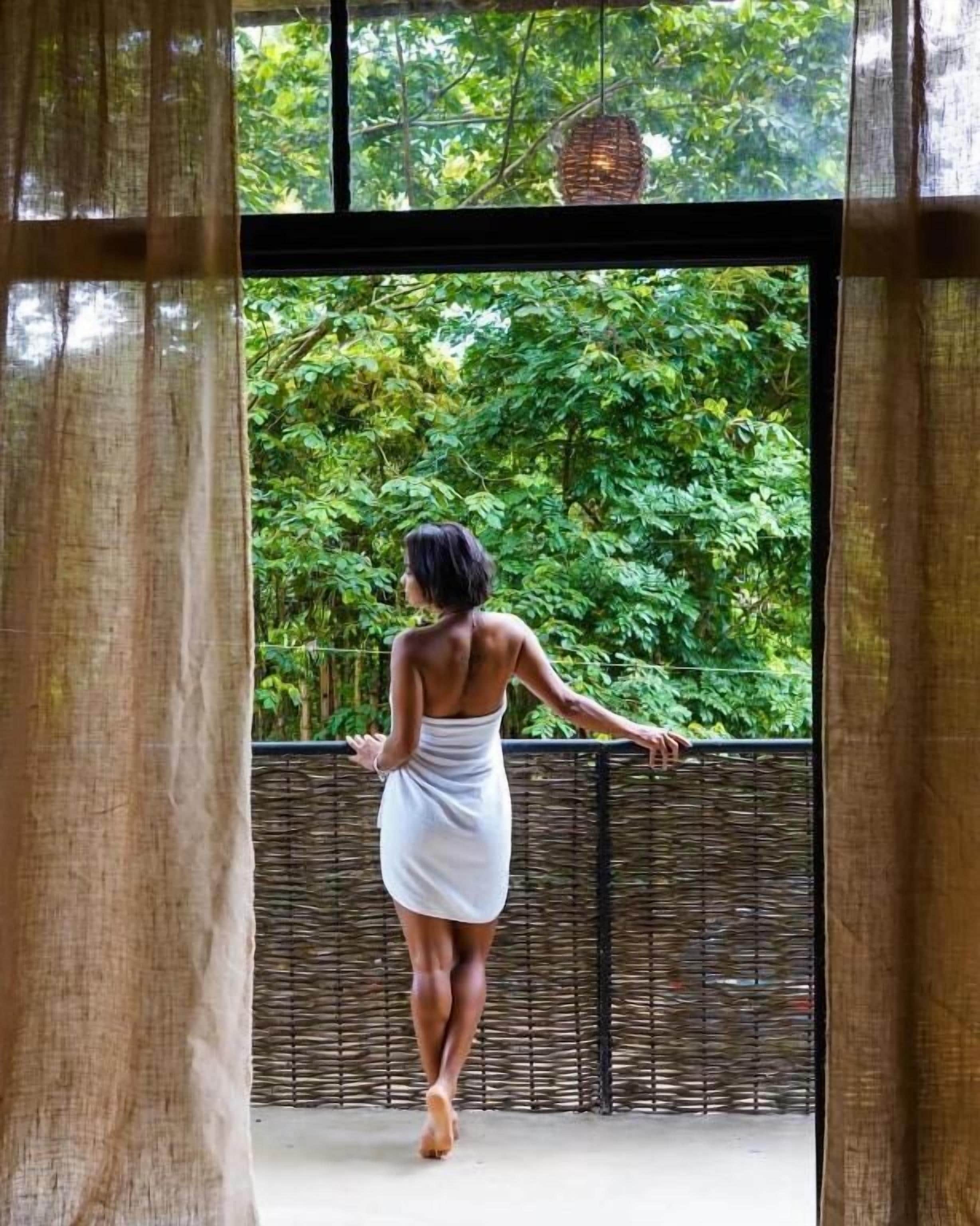 Quang cảnh ban công