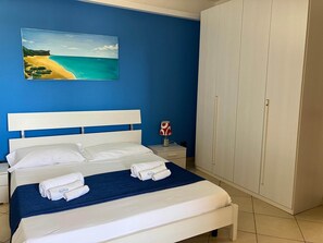 Apartment | 2 Schlafzimmer, individuell eingerichtet, Bügeleisen/Bügelbrett