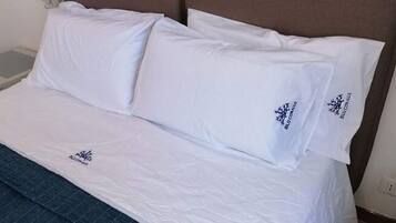 Vila | 4 kamar tidur dan dilengkapi dengan perabotan berbeda-beda