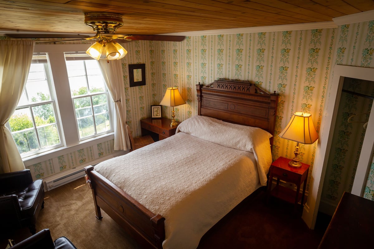 Emerald Ridge | 1 habitación y wifi gratis