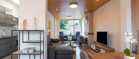 House | Living room