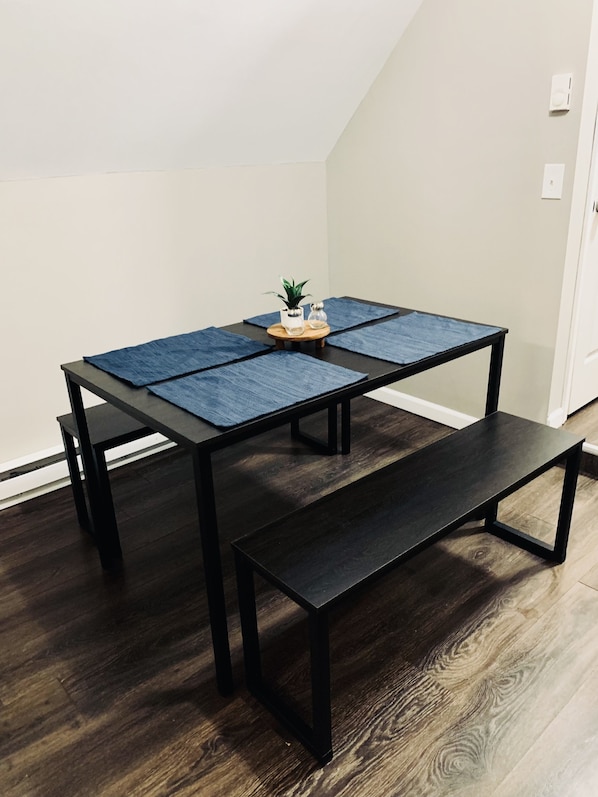 Dining - Quaint 2 bedroom apartment just 5 minutes to Fort Drum (Evans Mills)