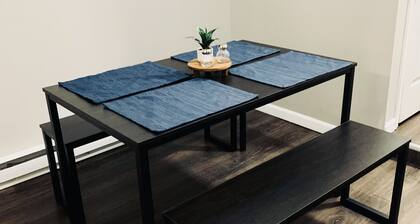 Quaint 2 bedroom apartment just 5 minutes to Fort Drum