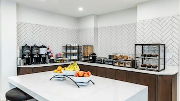 Desayuno buffet incluido todos los días