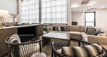 Staybridge Suites Dawson Creek by IHG