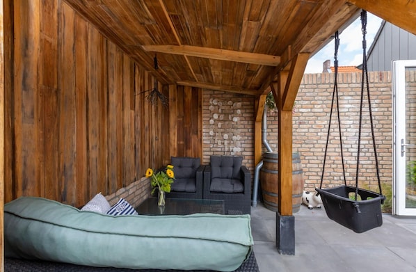 House | Exterior