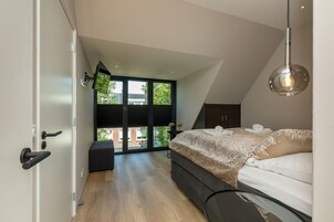 2 habitaciones, muebles diferentes y ropa de cama 