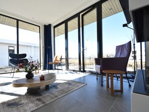 Villa | Living room | Fireplace