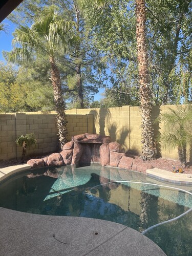 Welcome to Orange Sky Hacienda !