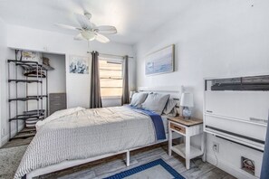 2 Schlafzimmer, Bügeleisen/Bügelbrett, Reisekinderbett, kostenloses WLAN