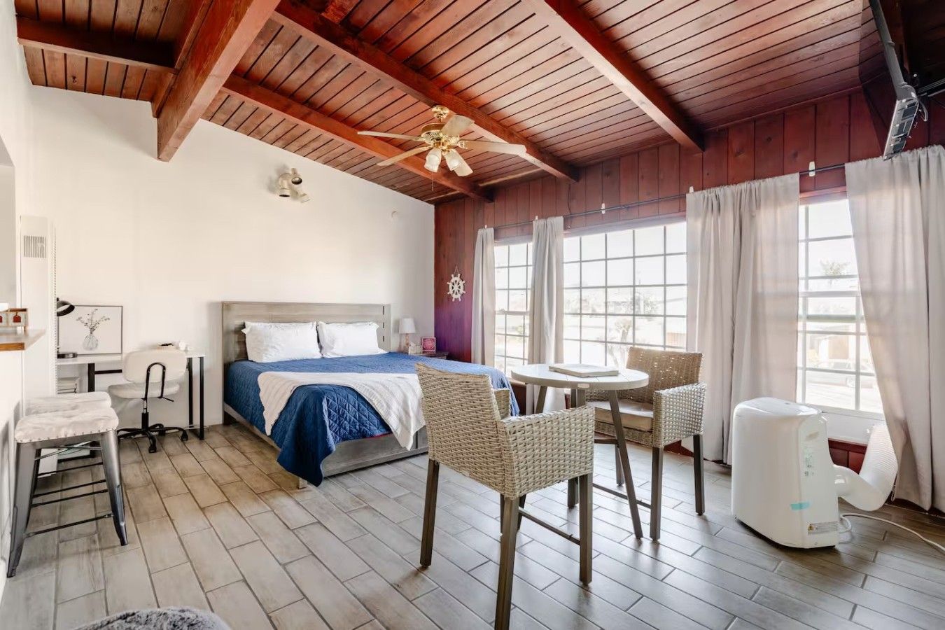 Airbnb_Photo_19