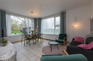 Apartment | Living room - Cozy 4-person Stay at Rustenpolder (Vrouwenpolder)