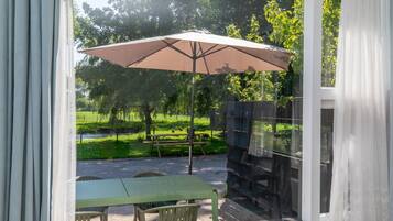 Vue depuis lâhĂ©bergement