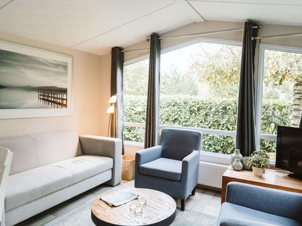 Interior - Luxury Chalet for Lovers of Peace, Nature (Goedereede)